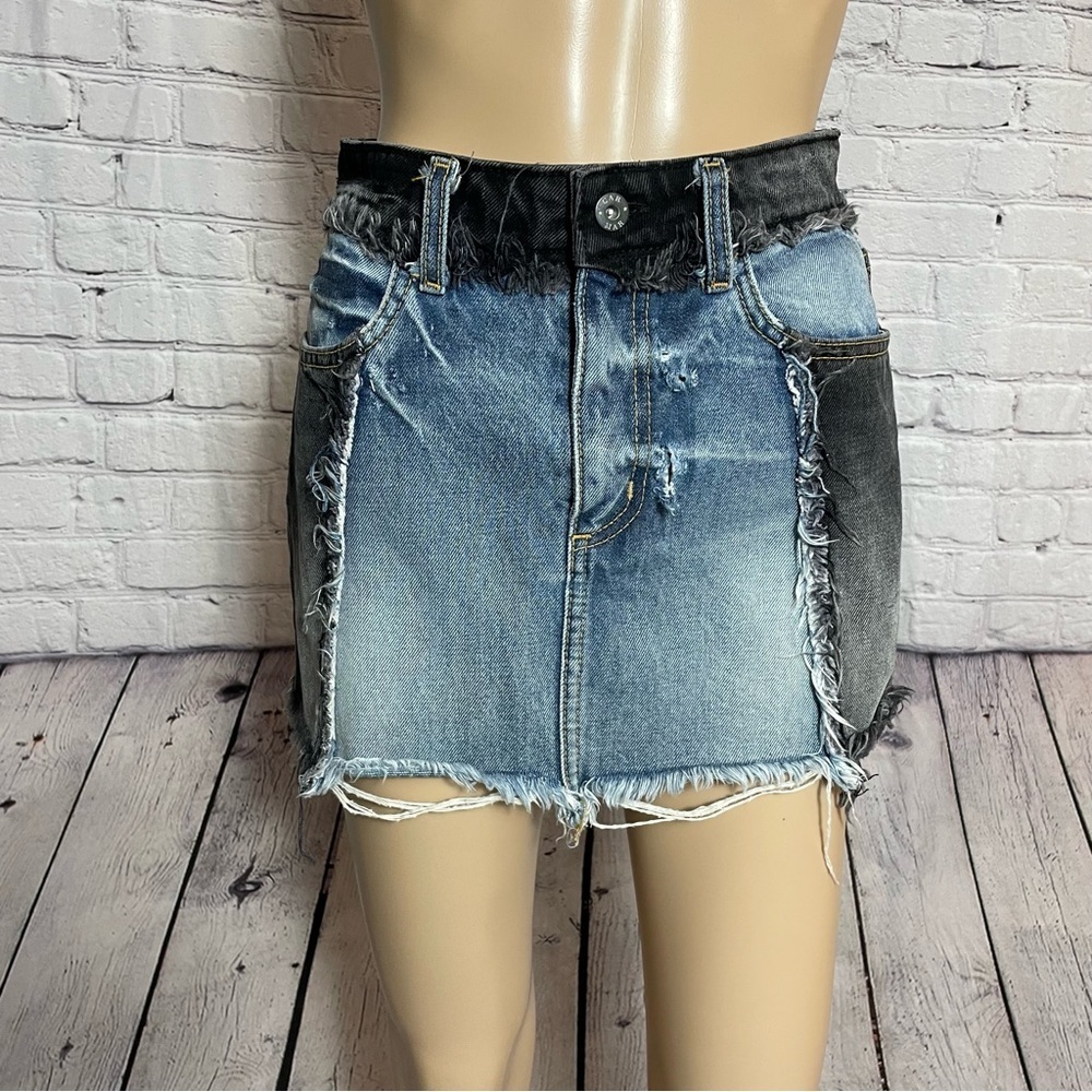 New Carmar Denim Two Tone Black Blue Mini Skirt Size S